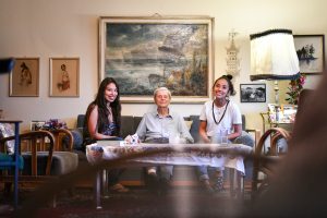 So wohnen wir: Werner Blumenberg mit Cecilia Crespo und Lina Barajas